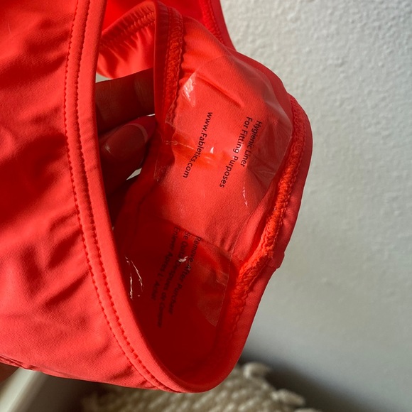 fabletics Noa one-piece swimsuit in orange - Picture 5 of 7